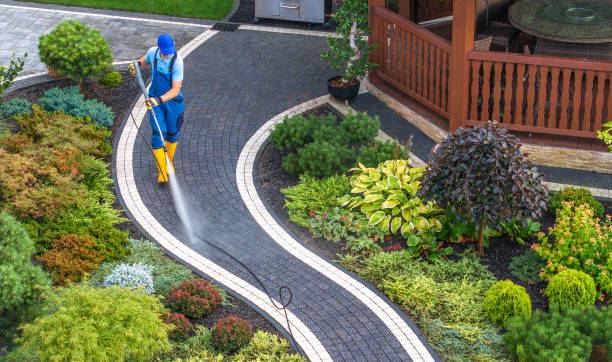 Best Commercial Building Pressure Washing  in Huber Heights, OH